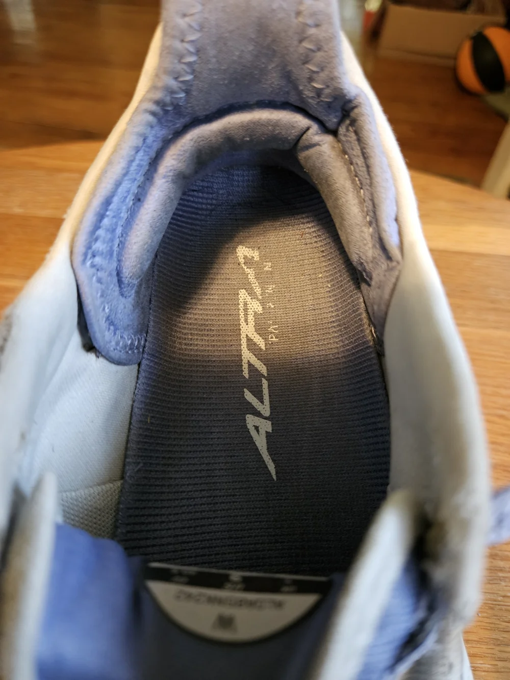 Altra Olympus 6 Women's 9 Gray Blue Trail Running Shoes Vibram Hiking AL0A85NK24